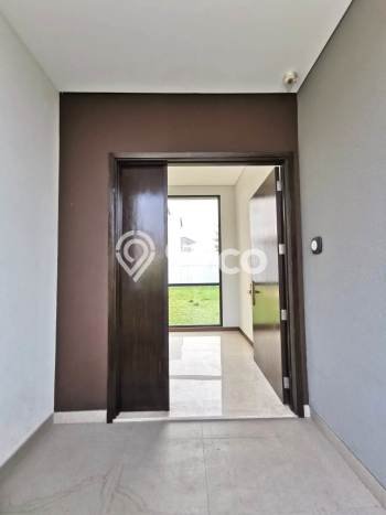 Rumah Luxury Modern Tanpa Renovasi di BSD City Tangerang Rumah Luxury Modern Tanpa Renovasi di BSD City Tangerang