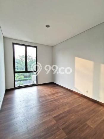 Rumah Luxury Modern Tanpa Renovasi di BSD City Tangerang Rumah Luxury Modern Tanpa Renovasi di BSD City Tangerang