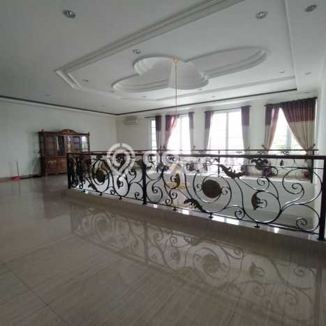 Rumah Elit Modern Tanpa Renovasi di Kayu Putih Jakarta Timur Rumah Elit Modern Tanpa Renovasi di Kayu Putih Jakarta Timur