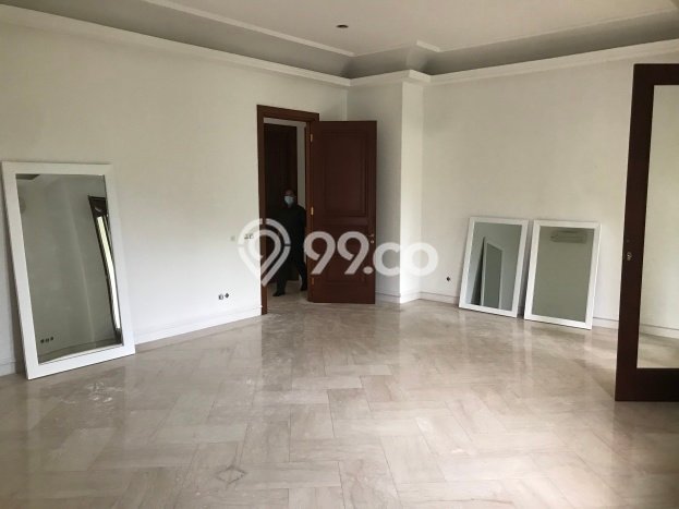 Rumah sewa siap pakai 5 Kamar Tidur di Antasari, Jakarta Selatan Rumah sewa siap pakai 5 Kamar Tidur di Antasari, Jakarta Selatan