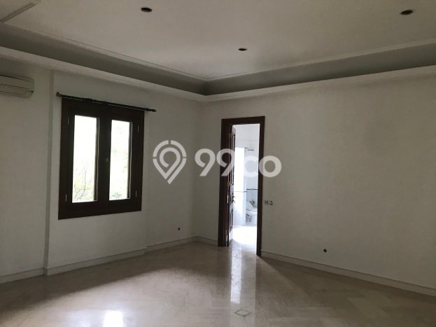Rumah sewa siap pakai 5 Kamar Tidur di Antasari, Jakarta Selatan Rumah sewa siap pakai 5 Kamar Tidur di Antasari, Jakarta Selatan