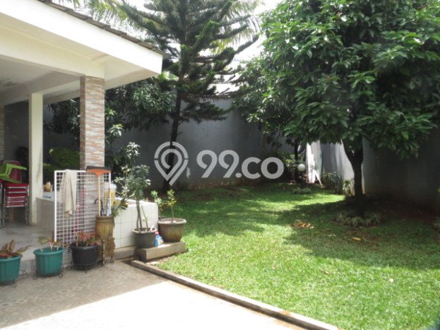 Rumah Mewah LB 350m2 Siap Pakai Desain Elegan di Grand Wisata, Bekasi Rumah Mewah LB 350m2 Siap Pakai Desain Elegan di Grand Wisata, Bekasi