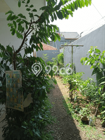 Rumah Strategis di Arcamanik, Dekat Arcamanik, Bandung, Bandung - LT 300m² Rumah Strategis di Arcamanik, Dekat Arcamanik, Bandung, Bandung - LT 300m²