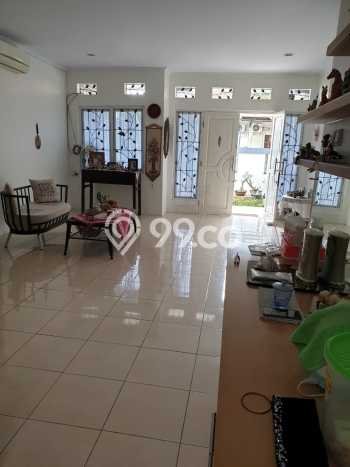 Rumah Modern Minimalis 3 KT Bisa Langsung Pindah di Cipondoh Rumah Modern Minimalis 3 KT Bisa Langsung Pindah di Cipondoh