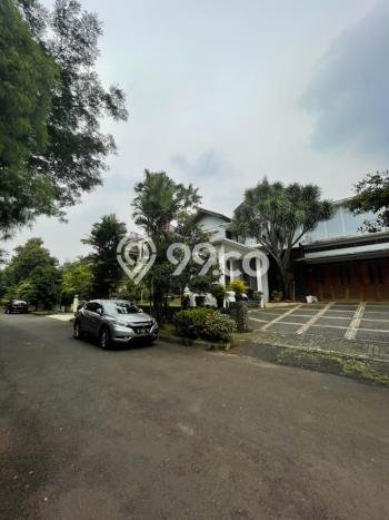 Ready to Use! Premium House LT 600m2 Desain Elegan di Lebak Bulus Ready to Use! Premium House LT 600m2 Desain Elegan di Lebak Bulus