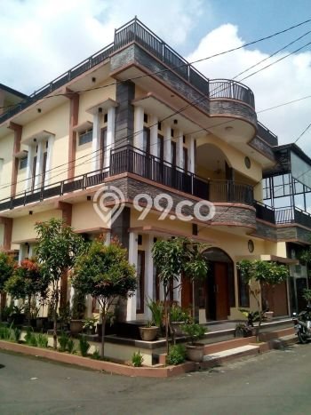 Hunian Mewah LB 576m2 Siap Pakai Desain Elegan di Buah Batu, Bandung Hunian Mewah LB 576m2 Siap Pakai Desain Elegan di Buah Batu, Bandung