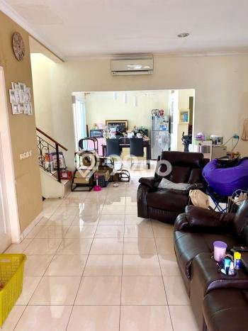 Rumah Modern 4 KT di BSD Tangerang Rumah Modern 4 KT di BSD Tangerang