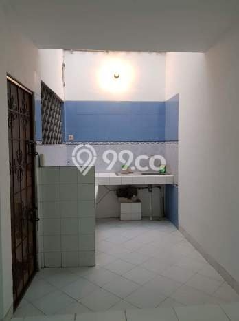 Rumah Luxury Modern Tanpa Renovasi di Pulomas Jakarta Timur Rumah Luxury Modern Tanpa Renovasi di Pulomas Jakarta Timur