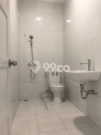 Rumah 4 KT 2 KM di Lokasi Strategis Bintaro, Tangerang Selatan Rumah 4 KT 2 KM di Lokasi Strategis Bintaro, Tangerang Selatan