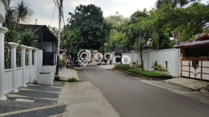 Siap Huni Hunian Elit 6 Kamar di Cempaka Putih Dekat ke Mana Pun Siap Huni Hunian Elit 6 Kamar di Cempaka Putih Dekat ke Mana Pun