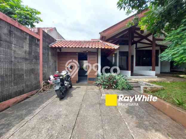 Disewakan! Rumah 4 Kamar Tidur &
3 Kamar Mandi di Cipete, Jakarta Selatan Disewakan! Rumah 4 Kamar Tidur &
3 Kamar Mandi di Cipete, Jakarta Selatan