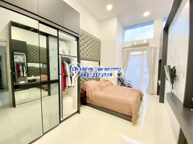 Rumah Modern 3 KT LT 162m2 di Kota Baru Parahyangan Rumah Modern 3 KT LT 162m2 di Kota Baru Parahyangan