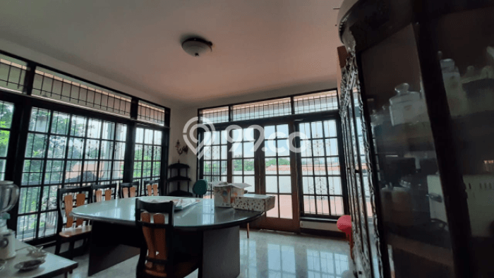Dijual Rumah Premium dengan Fasilitas Sekitar Lengkap di Cinere, Depok Dijual Rumah Premium dengan Fasilitas Sekitar Lengkap di Cinere, Depok