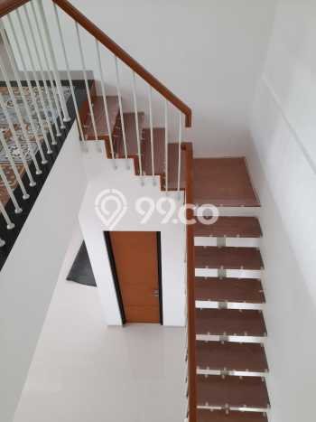 Rumah mewah 2 lantai di Kencana Loka,Bsd City Rumah mewah 2 lantai di Kencana Loka,Bsd City