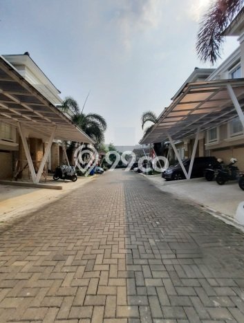 Dijual Cepat Rumah Bagus Siap Huni LB 130m2 di Ciputat Timur, Tangerang Selatan Dijual Cepat Rumah Bagus Siap Huni LB 130m2 di Ciputat Timur, Tangerang Selatan