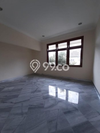 Dijual Rumah Luas Megah Dengan View Cantik di Pondok Indah, Jakarta Selatan Dijual Rumah Luas Megah Dengan View Cantik di Pondok Indah, Jakarta Selatan