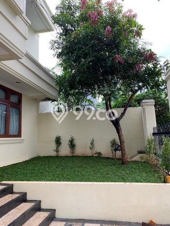Dijual Rumah Luas Megah Dengan View Cantik di Pondok Indah, Jakarta Selatan Dijual Rumah Luas Megah Dengan View Cantik di Pondok Indah, Jakarta Selatan