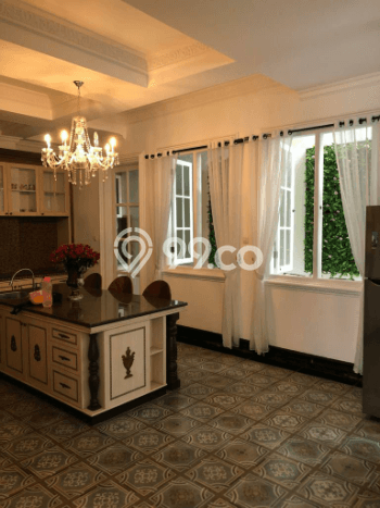 Jarang Ada! Rumah Sewa 5 Kamar Nyaman Siap Huni Lebak Bulus Jarang Ada! Rumah Sewa 5 Kamar Nyaman Siap Huni Lebak Bulus