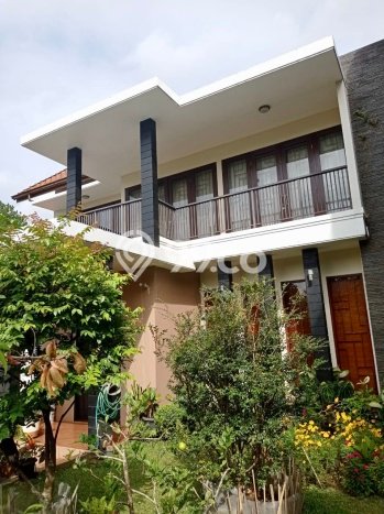For Sale! Luxury House LT 363m2 Desain Elegan di Dago For Sale! Luxury House LT 363m2 Desain Elegan di Dago