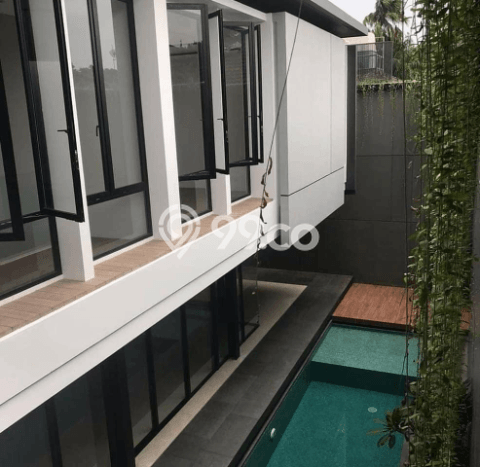 Rumah Luxury Modern Siap Huni di Pondok Indah Jakarta Selatan Rumah Luxury Modern Siap Huni di Pondok Indah Jakarta Selatan