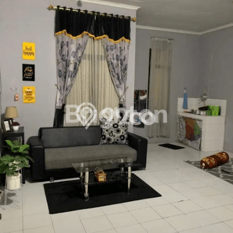 Rumah 3 Kamar Harga Menarik di Buduran, Sidoarjo Rumah 3 Kamar Harga Menarik di Buduran, Sidoarjo