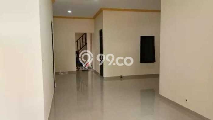 Rumah Luas Asri 5 KT Siap Pakai di Bintaro Tangerang Selatan Rumah Luas Asri 5 KT Siap Pakai di Bintaro Tangerang Selatan