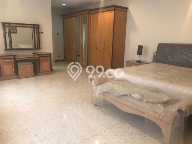 Rumah Kontrakan Jakarta Selatan LT 1300m2 LB 650m2 Kawasan Kemang Rumah Kontrakan Jakarta Selatan LT 1300m2 LB 650m2 Kawasan Kemang