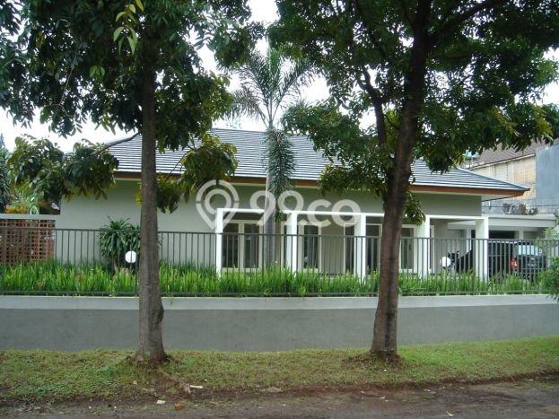 Rumah Kontrakan Jakarta Selatan LT 1300m2 LB 650m2 Kawasan Kemang Rumah Kontrakan Jakarta Selatan LT 1300m2 LB 650m2 Kawasan Kemang