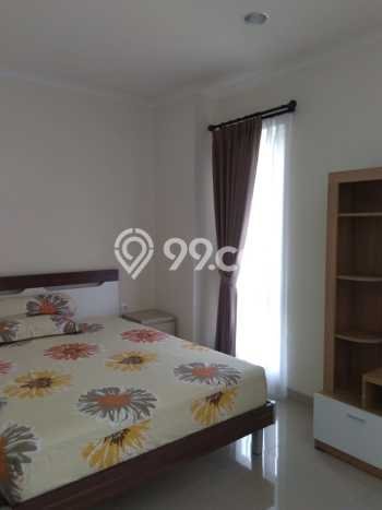 Disewakan! Rumah 3 Kamar Tidur &
2 Kamar Mandi di Gading Serpong, Tangerang Disewakan! Rumah 3 Kamar Tidur &
2 Kamar Mandi di Gading Serpong, Tangerang
