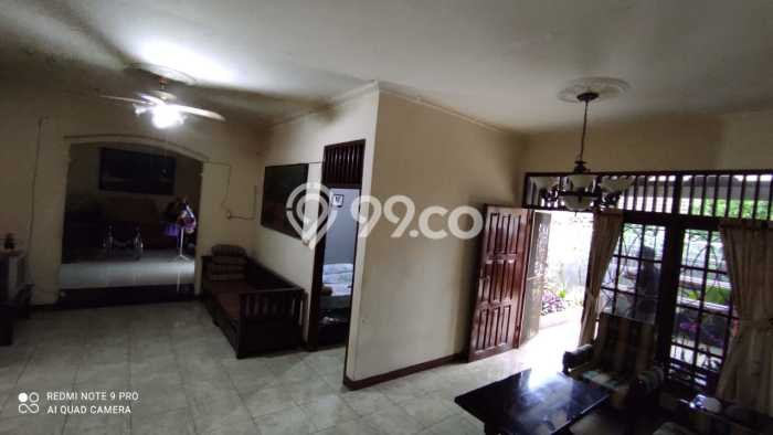 Dijual Cepat Rumah Bagus Siap Huni LB 200m2 di Ciputat, Tangerang Selatan Dijual Cepat Rumah Bagus Siap Huni LB 200m2 di Ciputat, Tangerang Selatan