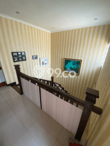 Rumah Elit Modern Tanpa Renovasi di Bandung Kota Bandung Rumah Elit Modern Tanpa Renovasi di Bandung Kota Bandung