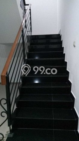 Rumah Kontrakan Jakarta Selatan LT 75m2 LB 115m2 Area Cipete Rumah Kontrakan Jakarta Selatan LT 75m2 LB 115m2 Area Cipete