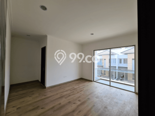 Rumah Elit Modern Tanpa Renovasi di Pantai Indah Kapuk Jakarta Utara Rumah Elit Modern Tanpa Renovasi di Pantai Indah Kapuk Jakarta Utara