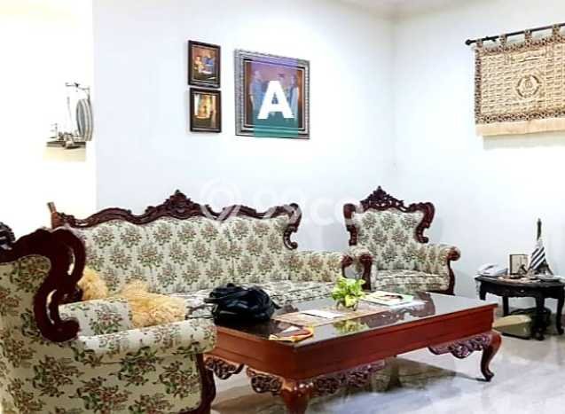 Hunian Mewah LB 250m2 Siap Pakai Desain Elegan di Bintaro, Tangerang Selatan Hunian Mewah LB 250m2 Siap Pakai Desain Elegan di Bintaro, Tangerang Selatan