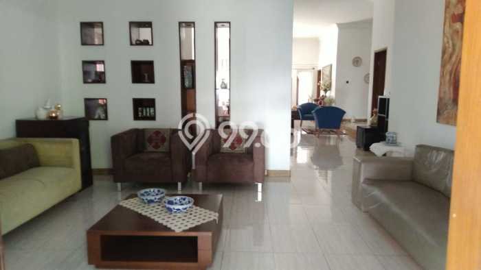 Dijual Rumah Premium dengan Fasilitas Sekitar Lengkap di Cinere, Depok Dijual Rumah Premium dengan Fasilitas Sekitar Lengkap di Cinere, Depok