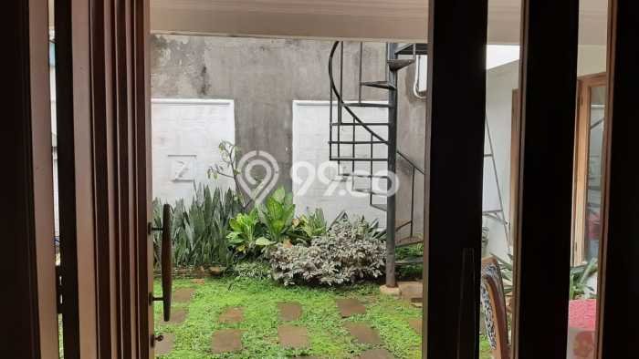 Dijual Rumah Premium dengan Fasilitas Sekitar Lengkap di Cinere, Depok Dijual Rumah Premium dengan Fasilitas Sekitar Lengkap di Cinere, Depok