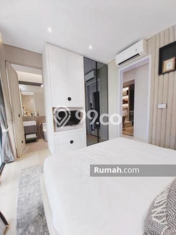 Ready to Use! Luxury House LT 84m2 Desain Elegan di BSD Green Wich Ready to Use! Luxury House LT 84m2 Desain Elegan di BSD Green Wich