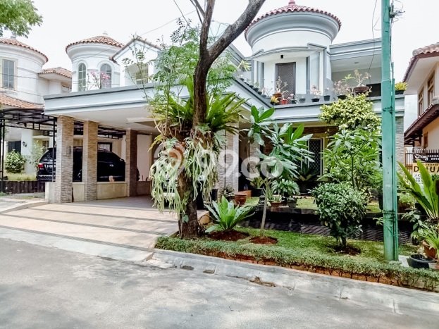 SPECIAL PRICE! Rumah Asri di Lippo Cikarang, LT 200m2m² Bangunan 180m2m² SPECIAL PRICE! Rumah Asri di Lippo Cikarang, LT 200m2m² Bangunan 180m2m²