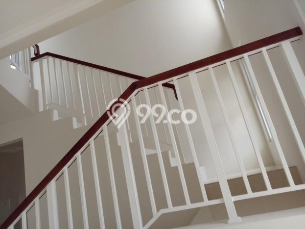 BEST INVESTMENT! Rumah di BSD, LT 98m² LB 102m² BEST INVESTMENT! Rumah di BSD, LT 98m² LB 102m²