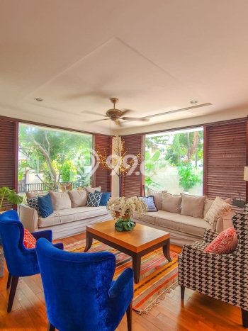 Rumah Mewah LB 300m2 Siap Pakai Desain Elegan di Pondok Indah, Jakarta Selatan Rumah Mewah LB 300m2 Siap Pakai Desain Elegan di Pondok Indah, Jakarta Selatan