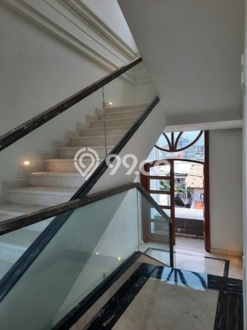 Dijual Rumah Premium dengan Fasilitas Sekitar Lengkap di Tebet, Jakarta Selatan Dijual Rumah Premium dengan Fasilitas Sekitar Lengkap di Tebet, Jakarta Selatan