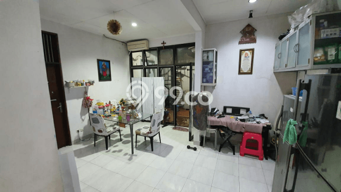 Dijual Hunian Rumah Terawat 2 Kamar di BSD, Tangerang Dijual Hunian Rumah Terawat 2 Kamar di BSD, Tangerang