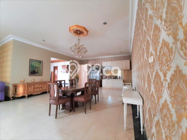 For Sale Rumah Mewah Exclusive di Jagakarsa, Jakarta Selatan For Sale Rumah Mewah Exclusive di Jagakarsa, Jakarta Selatan