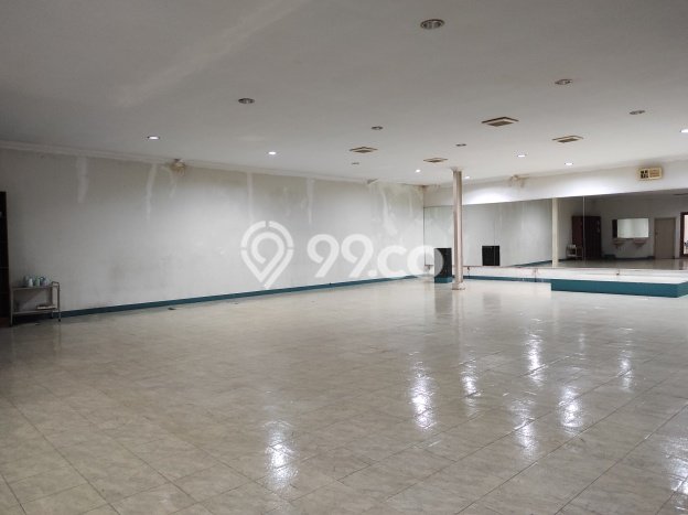 Rumah Elit LB 400m2 Siap Huni Desain Elegan di Bandung Kota, Bandung Rumah Elit LB 400m2 Siap Huni Desain Elegan di Bandung Kota, Bandung
