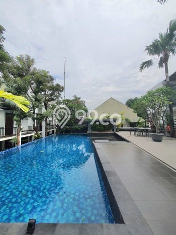 Ready to Use! Premium House LT 128m2 Desain Modern di Kemang Ready to Use! Premium House LT 128m2 Desain Modern di Kemang