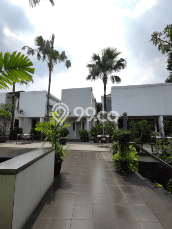 Ready to Use! Premium House LT 128m2 Desain Modern di Kemang Ready to Use! Premium House LT 128m2 Desain Modern di Kemang