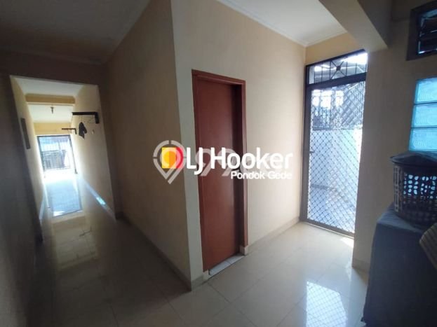 HARGA TERBAIK! Rumah Berkualitas area Jaka Setia, LT 174m² Bangunan 200m² HARGA TERBAIK! Rumah Berkualitas area Jaka Setia, LT 174m² Bangunan 200m²