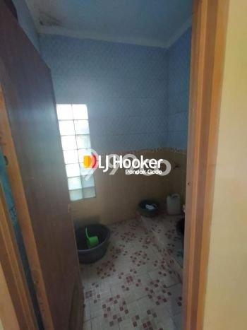 HARGA TERBAIK! Rumah Berkualitas area Jaka Setia, LT 174m² Bangunan 200m² HARGA TERBAIK! Rumah Berkualitas area Jaka Setia, LT 174m² Bangunan 200m²
