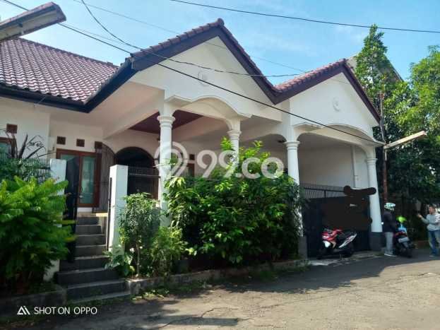 Dijual Rumah 3 Kamar Lokasi Strategis Nyaman dan Strategis di Cinere Dijual Rumah 3 Kamar Lokasi Strategis Nyaman dan Strategis di Cinere