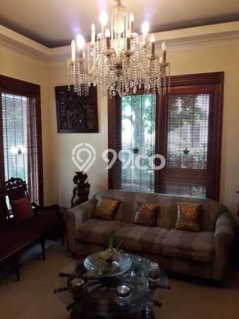 Ready to Use! Luxury House LT 450m2 Desain Elegan di Bintaro Ready to Use! Luxury House LT 450m2 Desain Elegan di Bintaro
